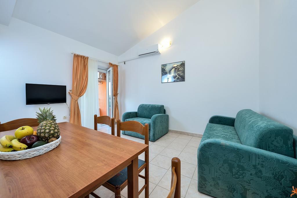 Apartments Bonex Privlaka  Extérieur photo